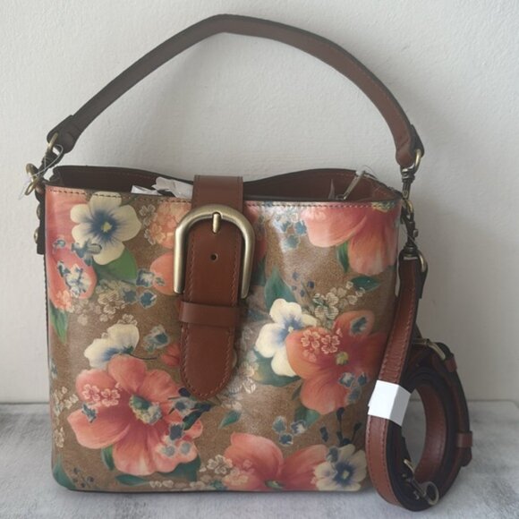 Patricia Nash Irving Bucket Handbag Leather Disstress Apricot Blsms Crossbody